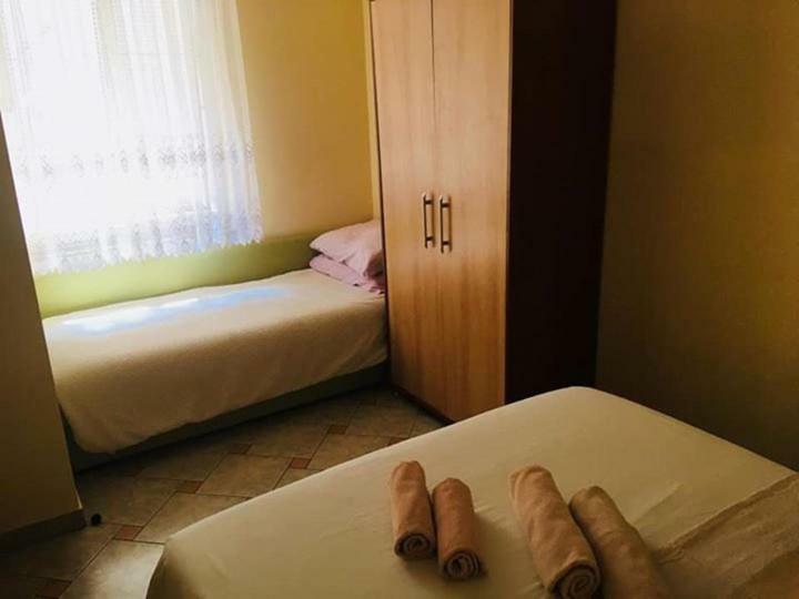 Apartmani Djura Selce Zewnętrze zdjęcie
